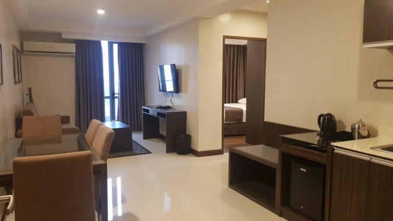 west avenue suites